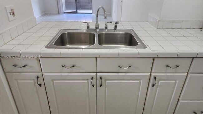 Photo - 9708 Hammocks Blvd Unit 101-32