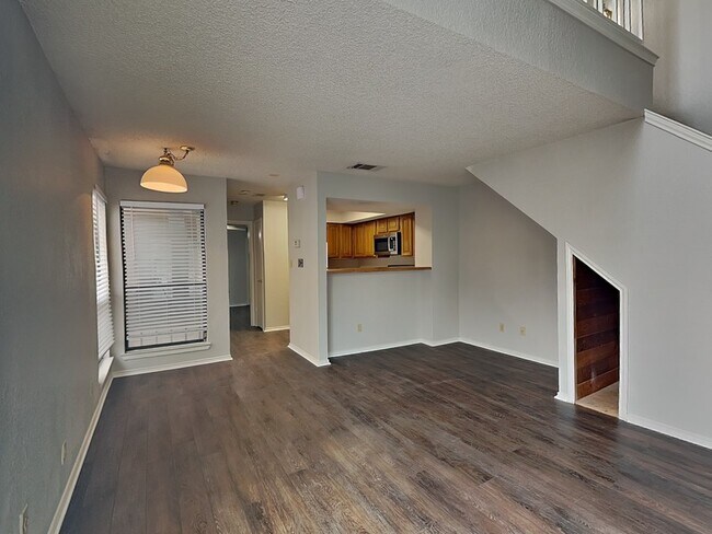 Photo - 2309 Balsam Dr Unit Apt K213
