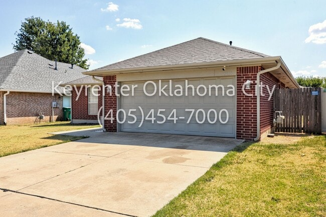 8618 NE 34th Pl