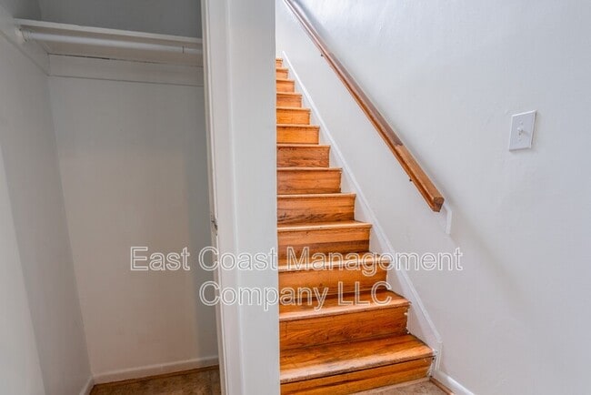 Photo - 1502 E Baltimore St Unit 2
