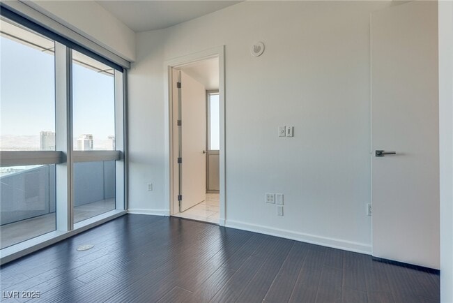 Photo - 4471 Dean Martin Dr Unit 2001