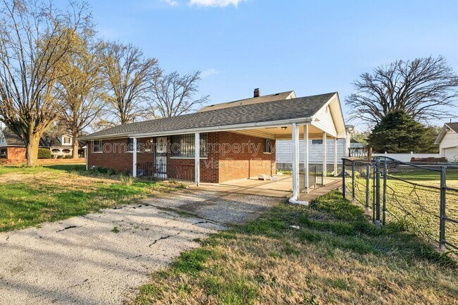 Photo - 2301 Belleview Ave