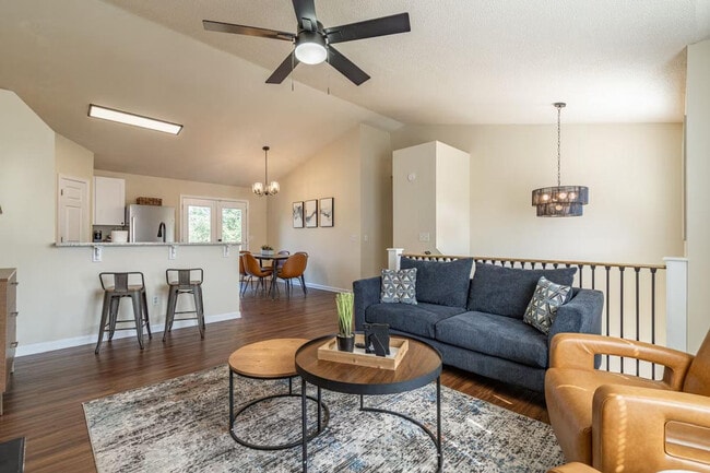 Photo - 58 Auburn Dr SW Unit ID1234815P