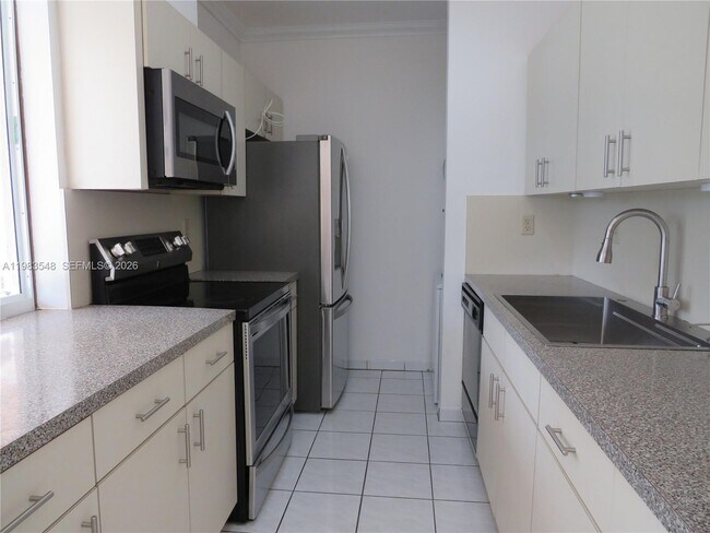 Photo - 9165 Fontainebleau Blvd