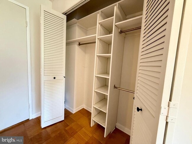 Photo - 10201 Grosvenor Pl Unit 804A