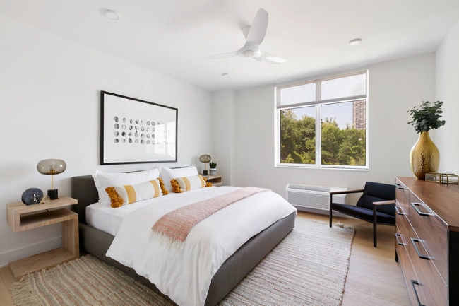 3BR B Bedroom - The Duchess