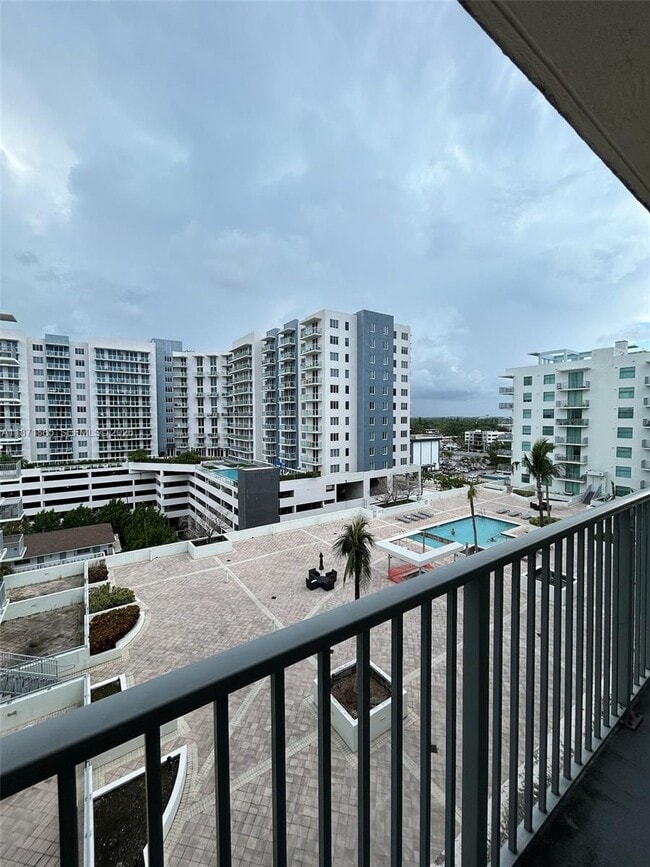 Photo - 140 S Dixie Hwy Unidad 816