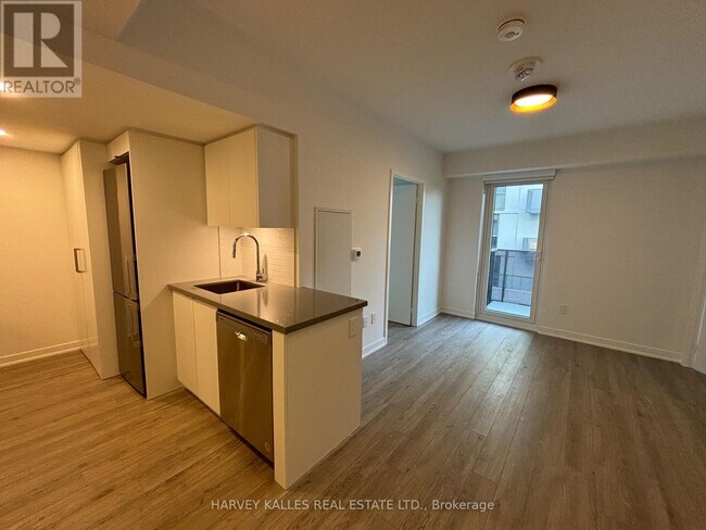 Photo - 500 Wilson Ave Unit 415