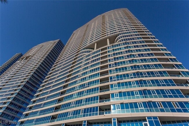 Building Photo - 4575 Dean Martin Dr Unit 3007 Rental
