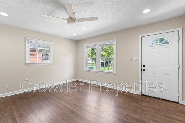 Photo - 3612 Sargeant Dr