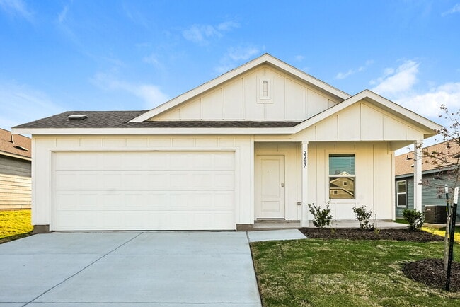 Building Photo - 2217 La Vis Ln