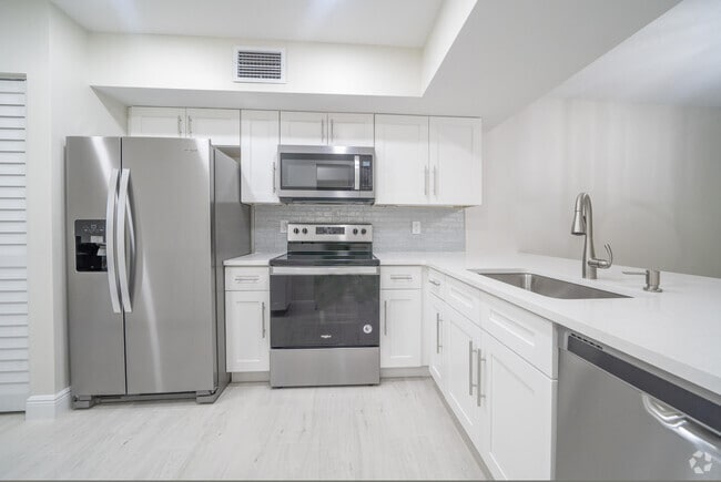 Building Photo - 208 Brackenwood Terrace Rental