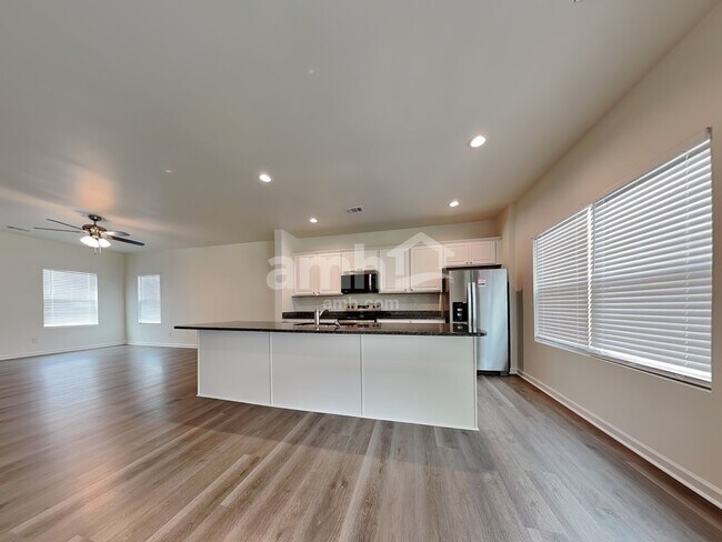 Photo - 111 Cherian Ct