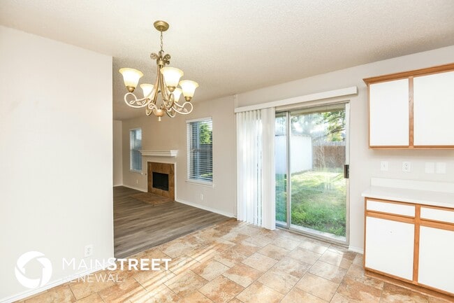 Photo - 1220 Cheyenne Ct