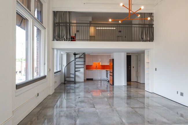 Photo - 523 Grand Blvd Condo Unit 1B