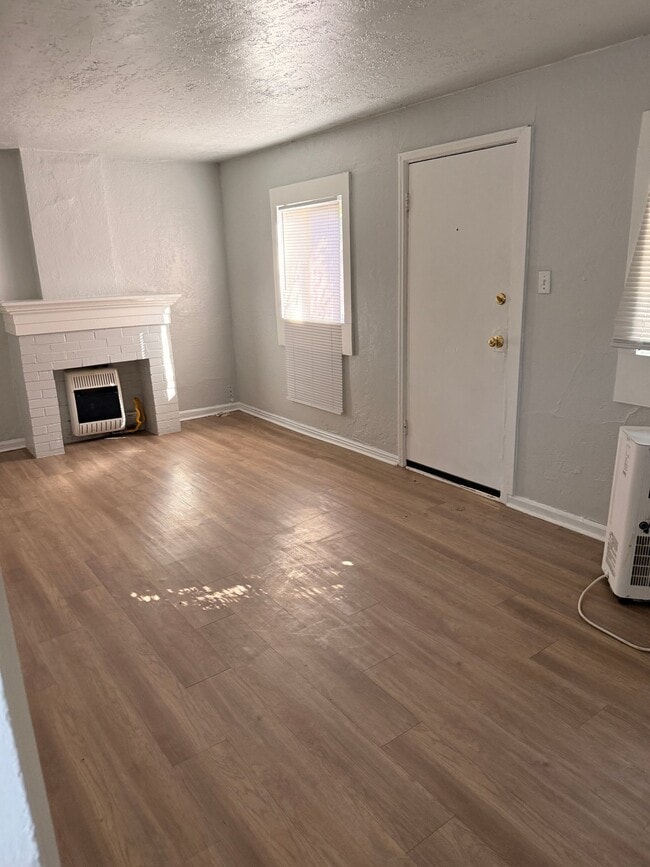 290 W Center St Unit 294 2