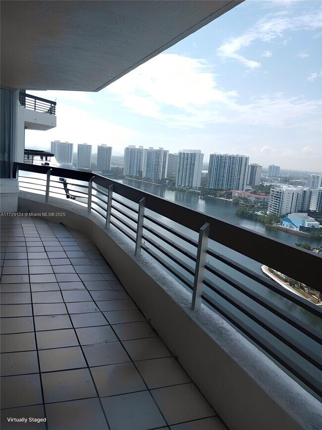 Photo - 3530 Mystic Pointe Dr Condo Unit 2902
