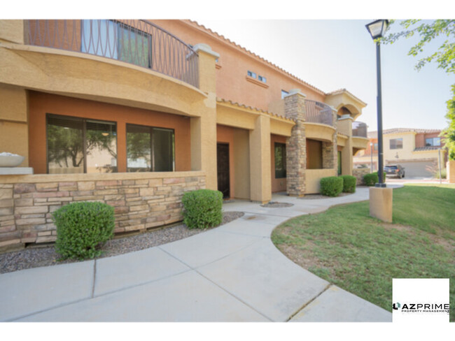 Set in a Gated and Peaceful Glendale Commu... - Set in a Gated and Peaceful Glendale Commu... House