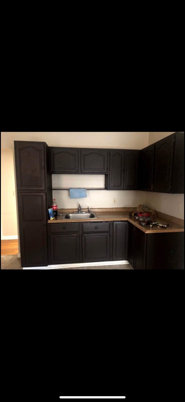 Photo - 1662 Fairfield Ave Unit 2
