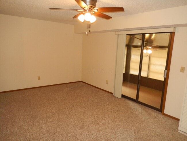 Photo - 4141 Karl Rd Unidad 109