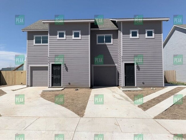 Building Photo - $1625! 3 Bed/2.5 Bath home in Fort Worth!