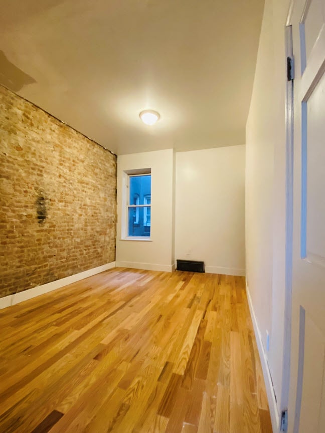 Building Photo - 273 Sumpter St Unit 2