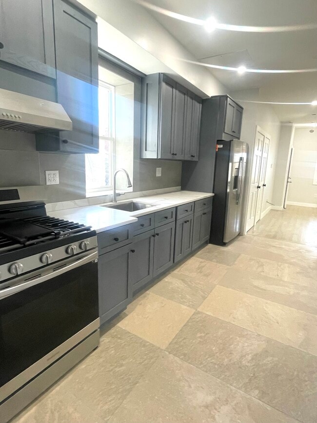 Photo - 25 Graves St Unit 1