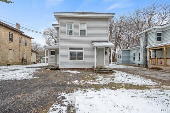 Photo - 262 W 4th St S Apartment