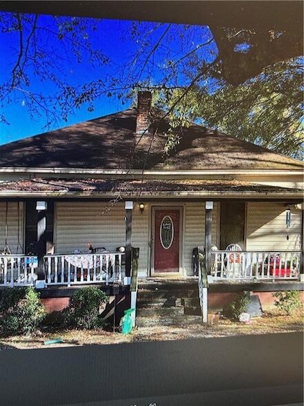 Photo - 1710 Green St NE