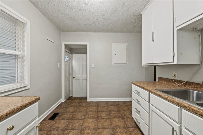 Photo - 1338 S Talbott St Unit 1338 S Talbott St