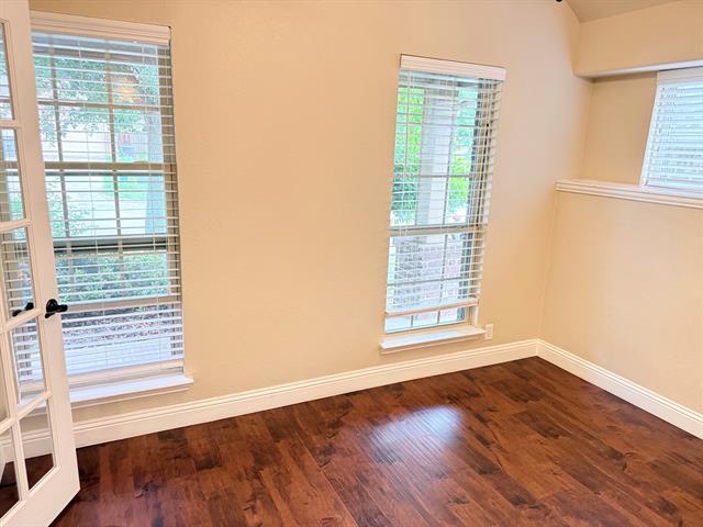 Photo - 1114 Haskell Dr