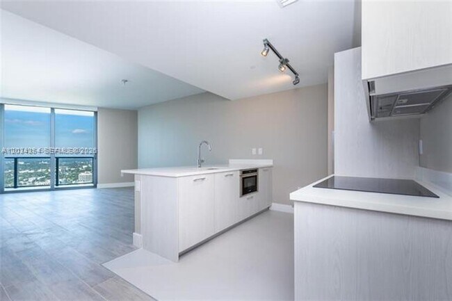 Photo - 501 NE 31st St Unidad 501 NE 31st St # 3910