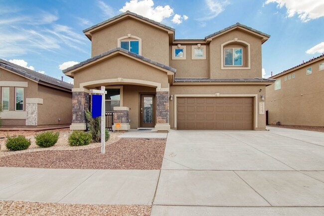 Building Photo - Beautiful  House