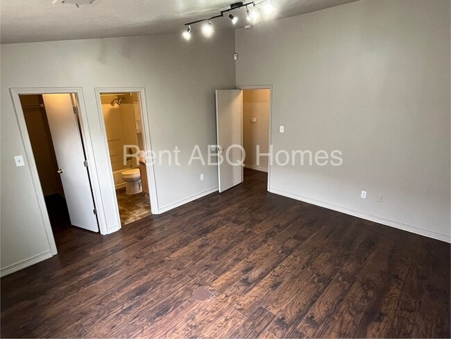 Photo - 3 Bed/2 Bath, 1,350 Sq. Ft. Home in SW Albuquerque