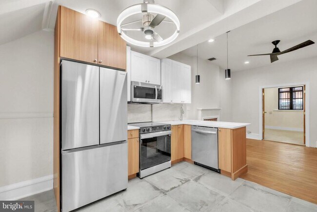 Photo - 1823 S Broad St Unit 1