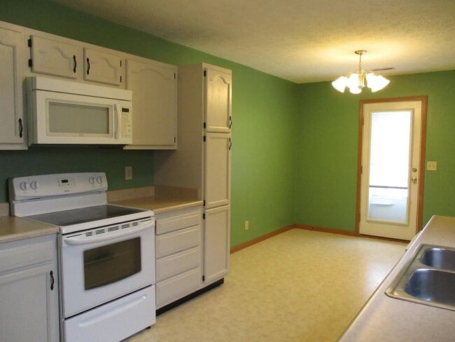 Photo - Cozy 3BD/2BR Ranch in South Lafayette