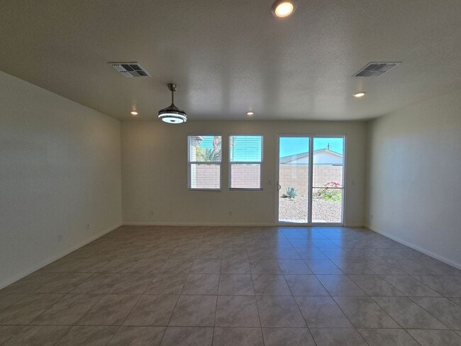 Photo - 3 Bedroom Single Story Home