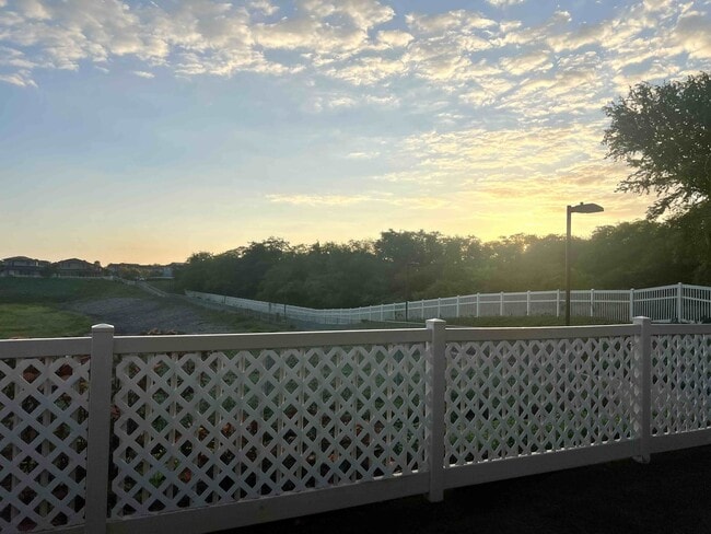 Photo - 91-6221-6221 Kapolei Pkwy