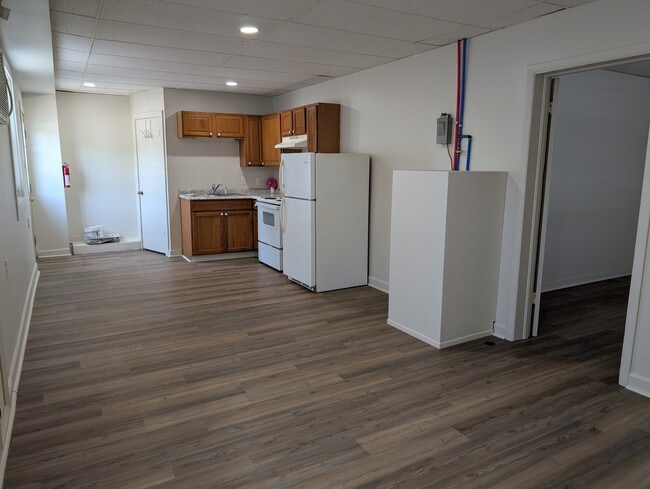 Photo - 400 W Cedar St Unit # 2