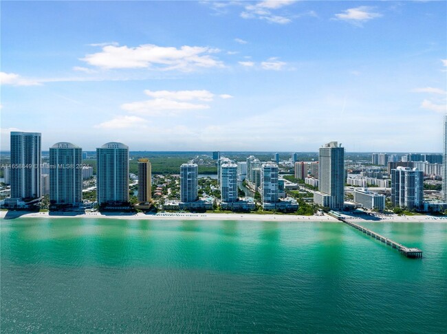 Photo - 330 Sunny Isles Blvd Condominio Unidad 5-1404