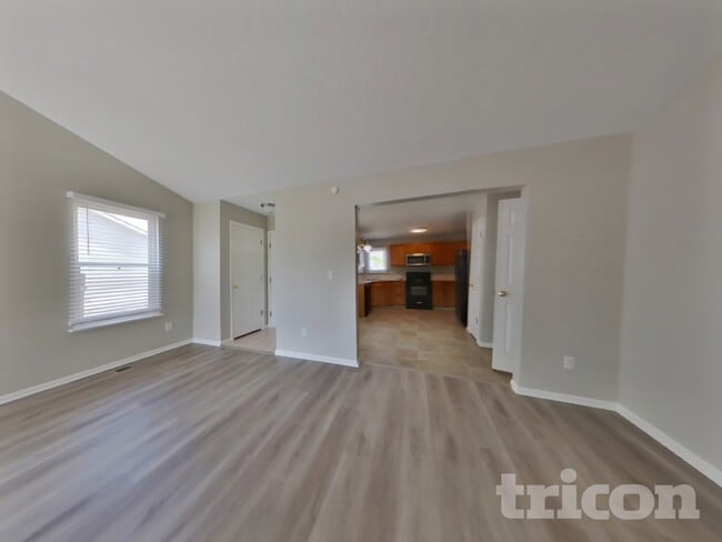 Photo - 617 Cornerstone Dr