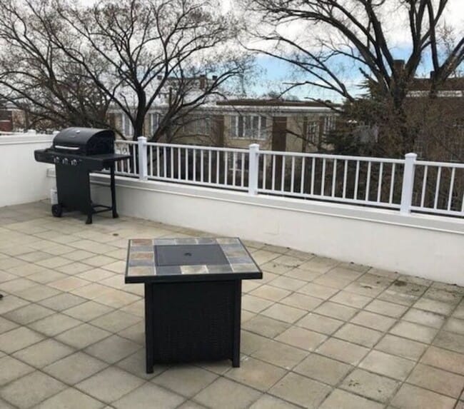 Photo - 1422 Porter St Unidad B (Upstairs)