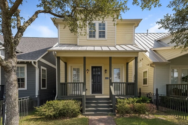 Building Photo - 8724 Kempwood Dr Rental