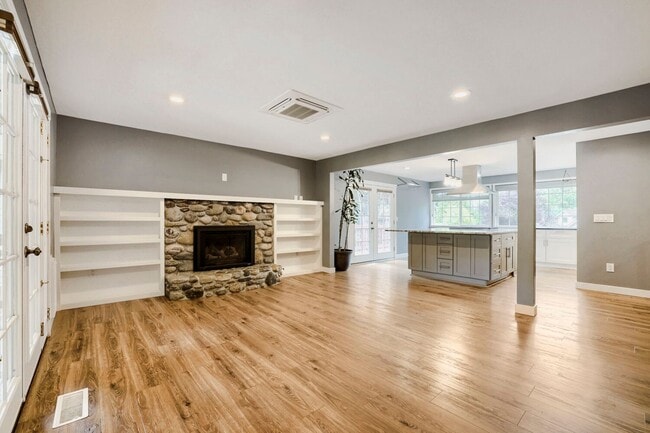 Photo - Beautiful Mother-in-Law Style Home in Everett, WA!