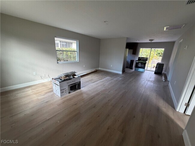 Photo - 19181 Tangerine Rd