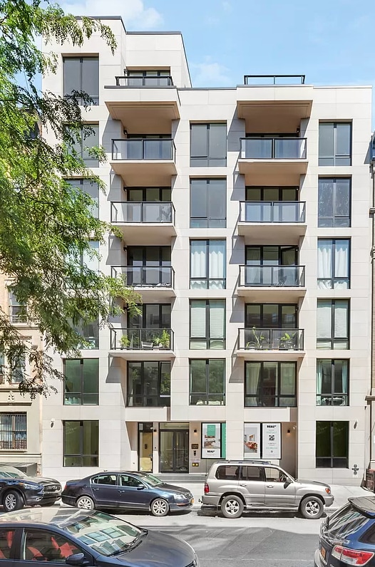 Building Photo - 127 W 112th St Unit 2D