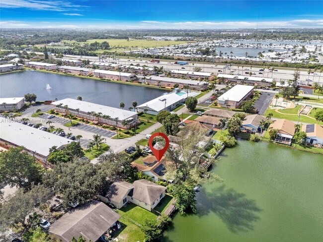 Photo - 1020 SW 8th St