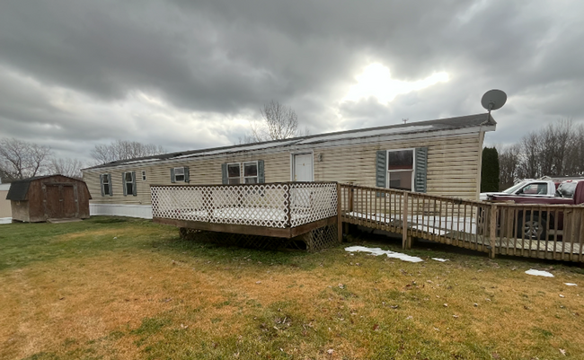 2 Bed 2 Bath Mobile Home MOVE IN READY!!! - 2 Bed 2 Bath Mobile Home MOVE IN READY!!!