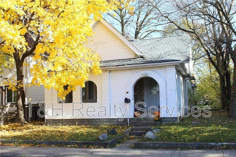 Photo - 651 N Beville Ave