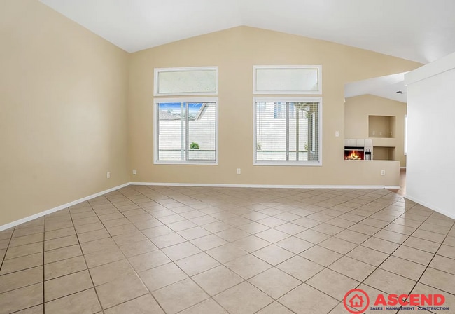 Photo - Charming 3BD/2BA Home in Bakersfield 93312 – Sewer & Trash Included!